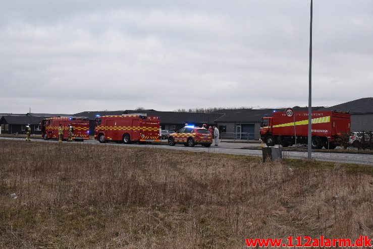 Større Forurening – Kemikalieudslip. Lundagervej 100 i Hedensted. 22/03-2018. Kl. 13:14.