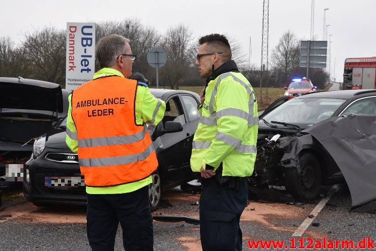 Voldsomt uheld. Fredericiavej i Vejle. 24/03-2018. Kl. 11:03.