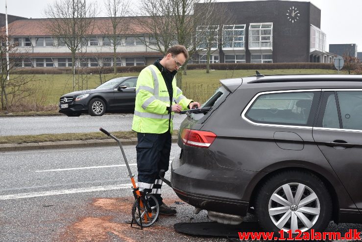 Voldsomt uheld. Fredericiavej i Vejle. 24/03-2018. Kl. 11:03.