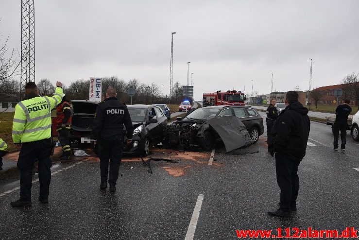 Voldsomt uheld. Fredericiavej i Vejle. 24/03-2018. Kl. 11:03.