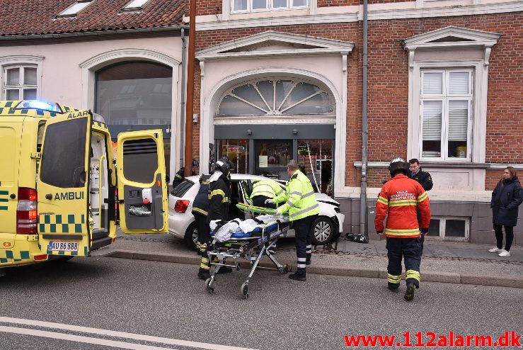 FUH med fastklemt. Dæmningen i Vejle. 31/03-2018. Kl. 18:45.