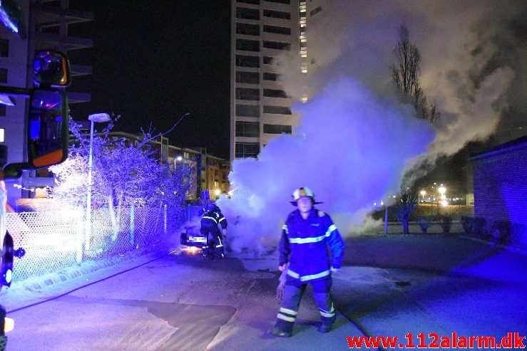 Bilbrand. Sjællandsgade 19 i Vejle. 24/04-2018. Kl. 00:46.