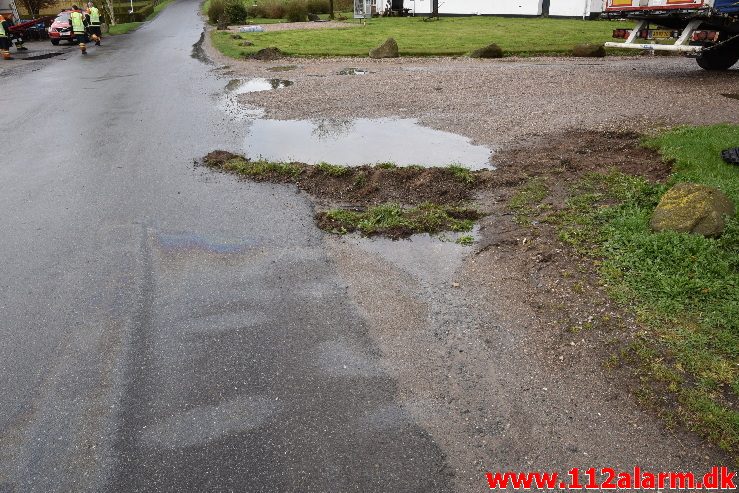 Større Forurening. Bindeballevej i Randbøl. 25/04-2018. Kl. 9:33.