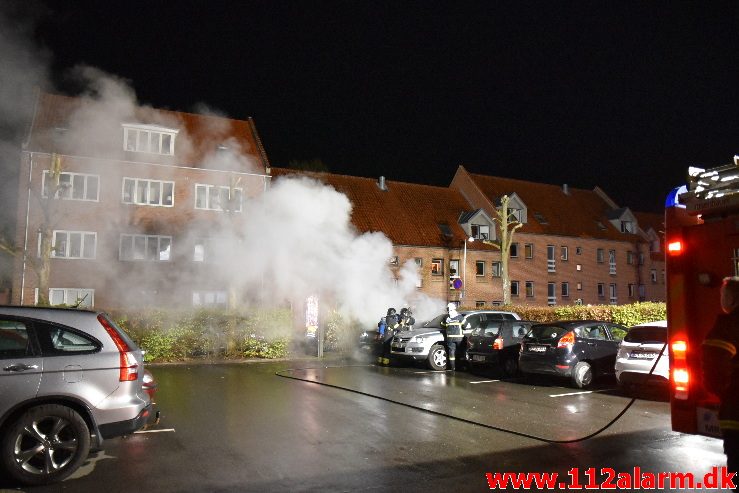 Bilbrand. Staldgaardsgade i Vejle. 28/04-2018. Kl. 01:46.