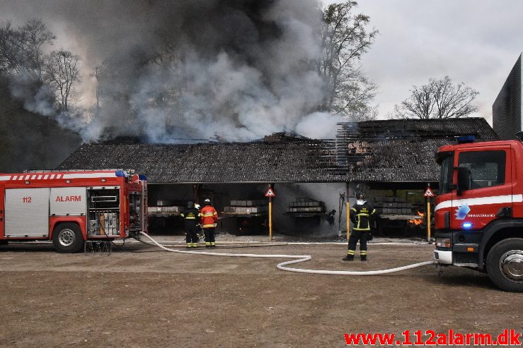 Brand ved Centrum Pæle. Grønlandsvej 96 i Vejle. 29/04-2018. Kl. 10:42.