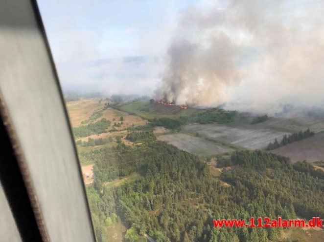 Større hedebrand. Randbøl. 25/05-2018. Kl. 11:28.