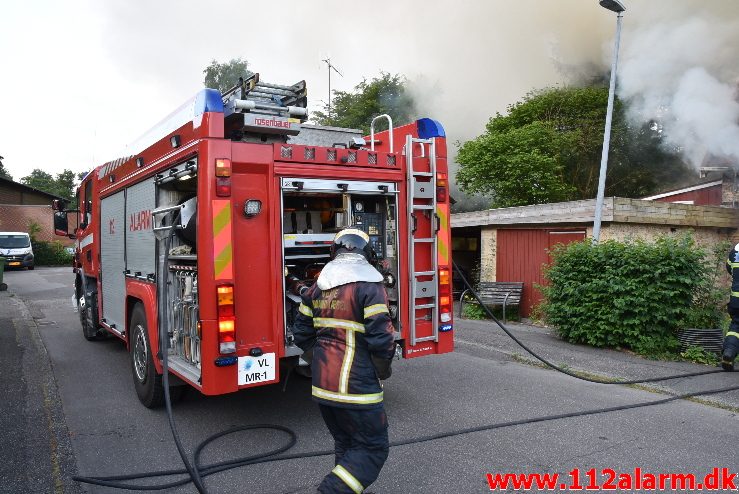 Brand i Villa. Grønholt 8 i Vejle. 02/06-2018. KL. 05:37.