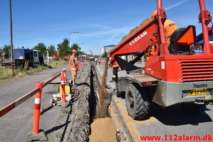 Overgravet gasledning. Sjællandsgade i Vejle. 07/06-2018. Kl. 11:00.