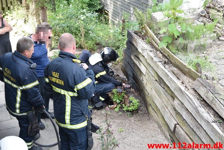 Mindre naturbrand. Ribe Landevej i Vejle. 08/06-2018. Kl. 16:08.