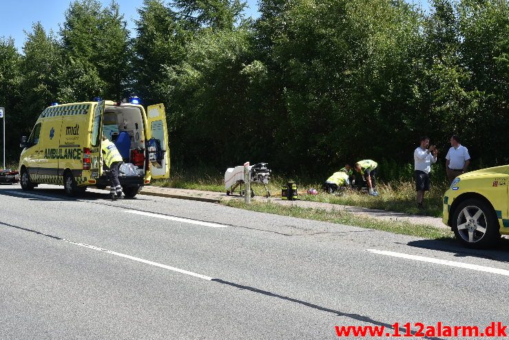 FUH - Fastklemte Bil. Vejlevej ved Stouby. 26/06-2018. KL. 14:25.