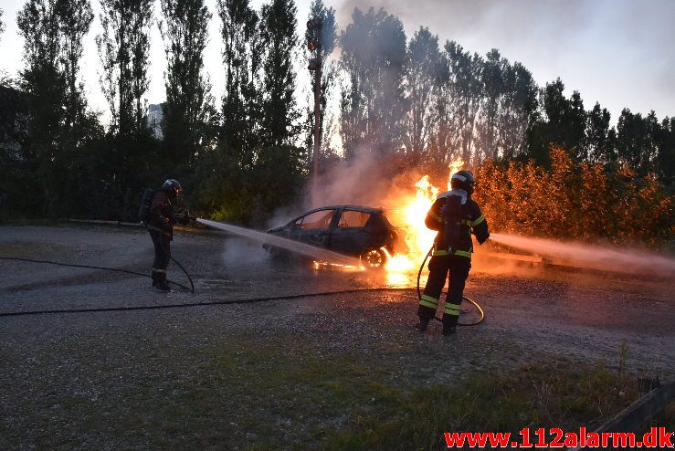 Bilbrand. Gammelhavn i Vejle. 27/06-2018. KL. 04:04.