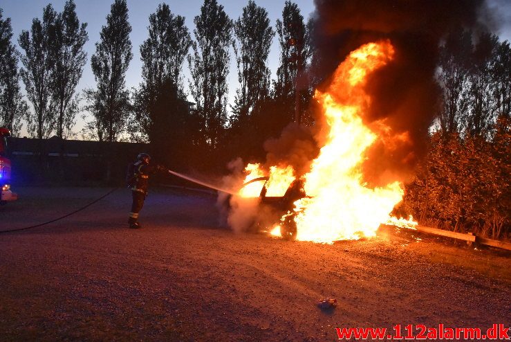 Bilbrand. Gammelhavn i Vejle. 27/06-2018. KL. 04:04.