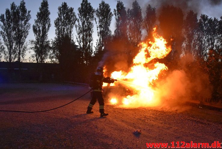 Bilbrand. Gammelhavn i Vejle. 27/06-2018. KL. 04:04.