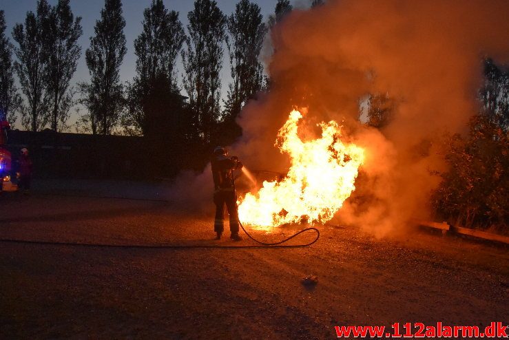 Bilbrand. Gammelhavn i Vejle. 27/06-2018. KL. 04:04.