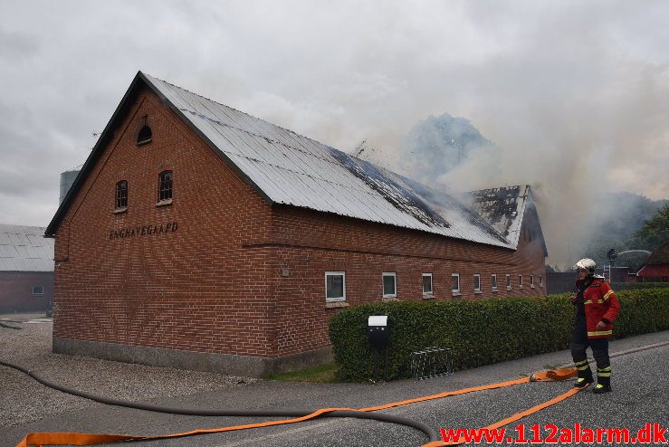 Gårdbrand. Engumvej 91 i vejle øst. 05/07-2018. Kl. 17:33.