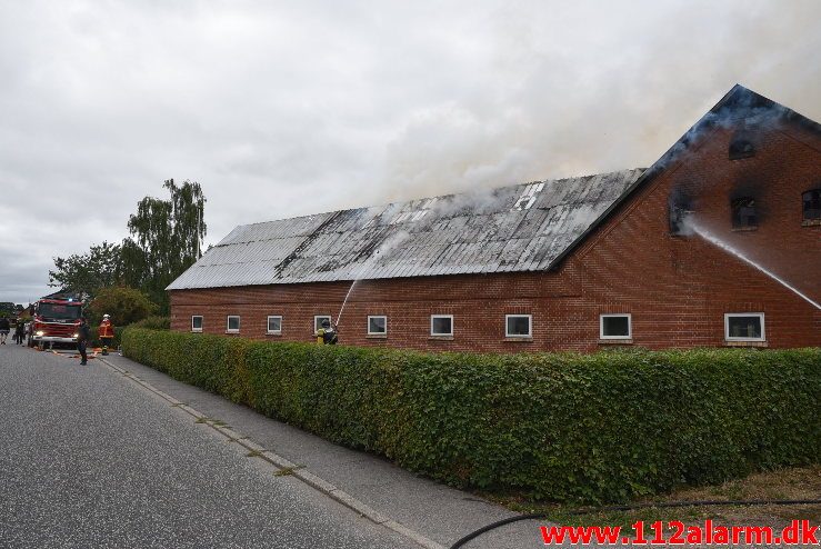 Gårdbrand. Engumvej 91 i vejle øst. 05/07-2018. Kl. 17:33.