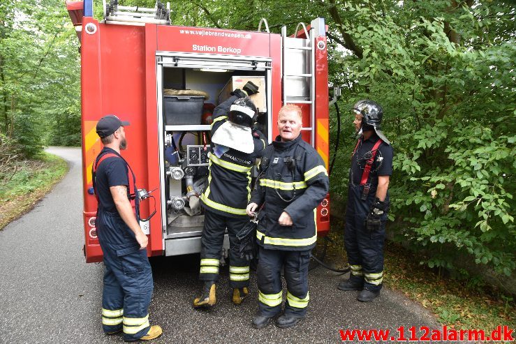 Brand i Sommerhus. Vigen 16 i Andkær Vig. 04/08-2018. Kl. 10:25.