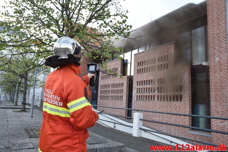 Brand i Økolariet. Dæmningen 11 i Vejle. 17/08-2018. Kl. 18:47.