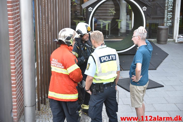 Brand i Økolariet. Dæmningen 11 i Vejle. 17/08-2018. Kl. 18:47.