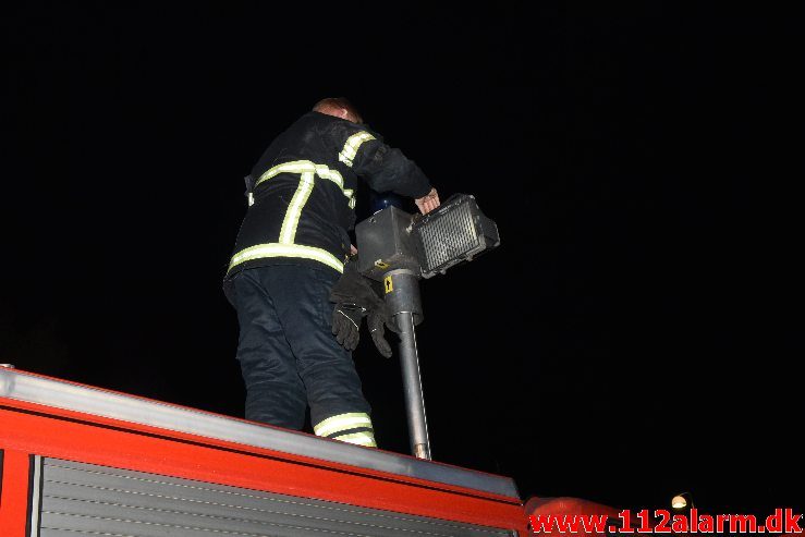 Brand i Pølsevognen. Egevang i Vejle. 19/08-2018. Kl. 02:56.