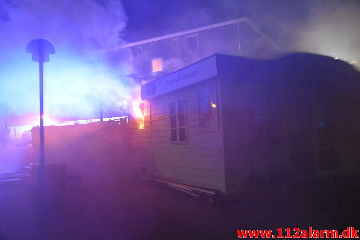 Brand i Grillbar. Koldingvej i Vejle. 24/08-2018. Kl. 03:20.