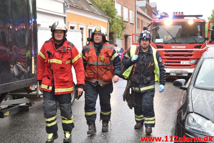 FUH med fastklemt. Staldgaardsgade i Vejle. 27/08-2018. Kl. 11:12.