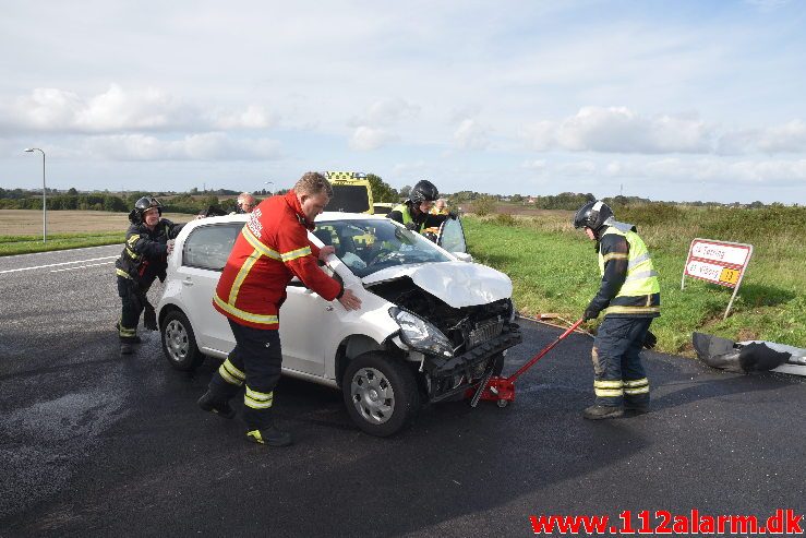 Fuh med fastklemt. Viborgvej ved Hornstrup Kirkeby. 12/09-2018. KL. 16:22.