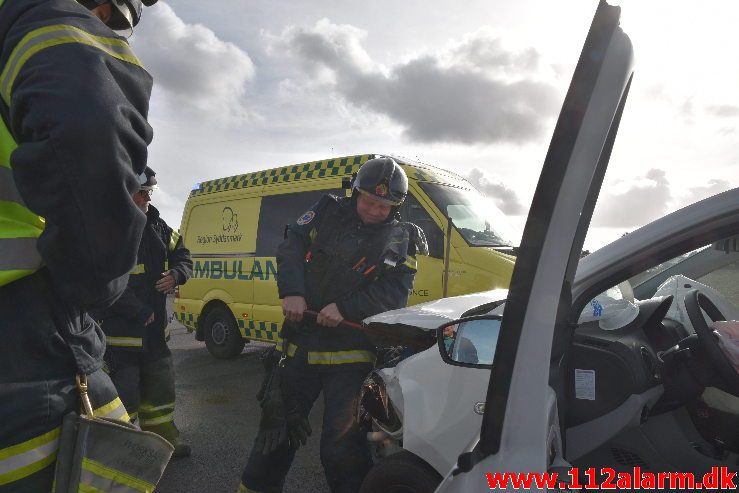 Fuh med fastklemt. Viborgvej ved Hornstrup Kirkeby. 12/09-2018. KL. 16:22.