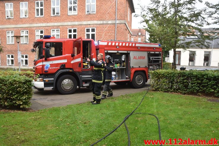 Brand Etageejendom. Kalkbrænderivej 8 i Vejle. 17/09-2018. Kl. 14:42.