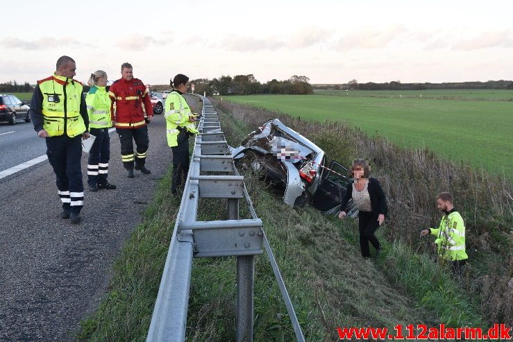 FUH med Fastklemte. Motorvejen E45 lige før Hedensted. 28/09-2018. Kl. 18:20.