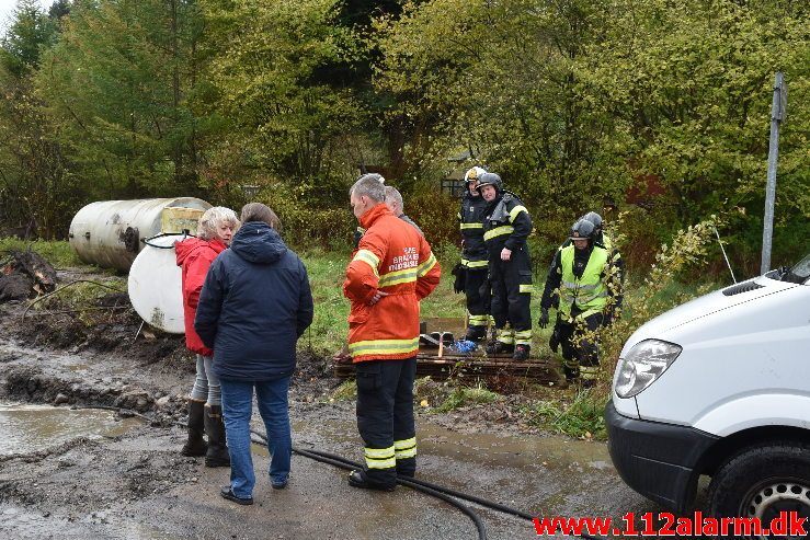 Større olieudslip. Fundersvej i Vejle. 23/10-2018. Kl. 13:12.