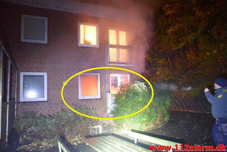 Brand i en Etageejendom. Ribe Landevej 13 i Vejle. 30/10-2018. KL. 05:16.