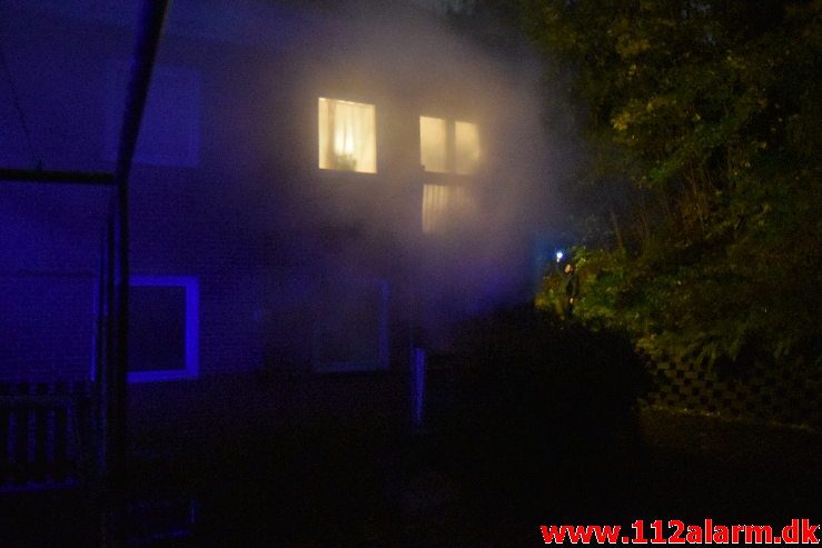 Brand i en Etageejendom. Ribe Landevej 13 i Vejle. 30/10-2018. KL. 05:16.