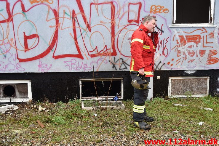 Påsat brand i gamle vandrehjem. Mølholm Landevej 80 i Vejle. 29/11-2018. Kl. 13:52.