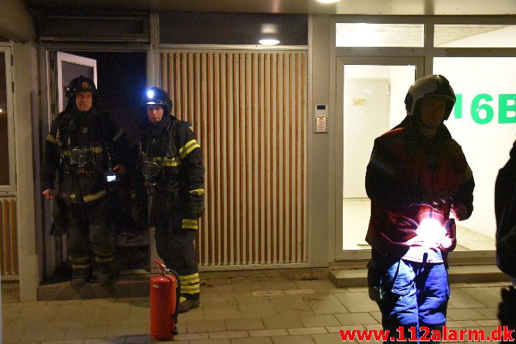 Brand i Etageejendom. Grønnedalen 16 i Vejle. 25/12-2018. Kl. 18:42.