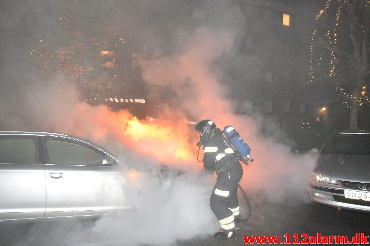 Bilbrand. Skolegade i Vejle. 31/12-2018. KL. 20:09.