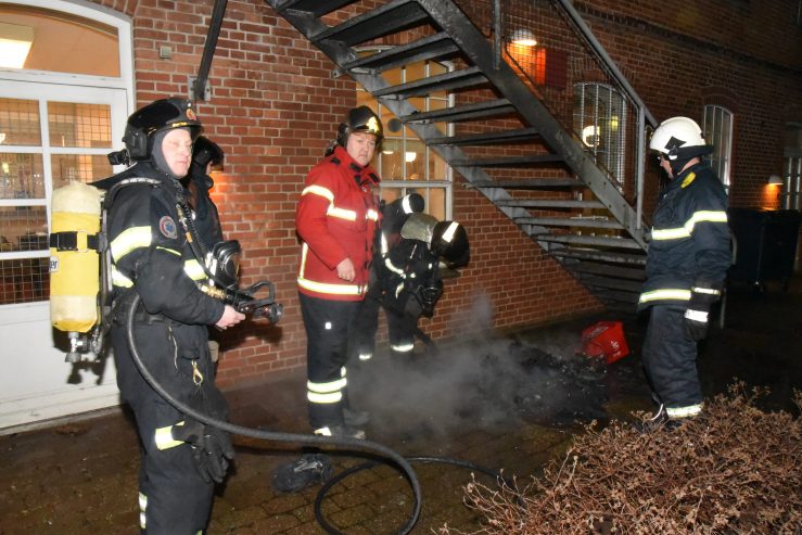 Brand i Etageejendom: Gulkrog i Vejle. 01/01-2019. Kl. 01:30.