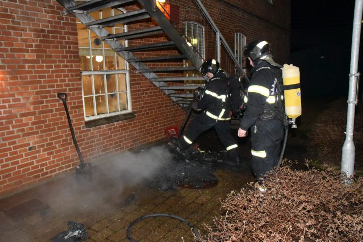 Brand i Etageejendom: Gulkrog i Vejle. 01/01-2019. Kl. 01:30.