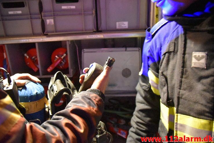 Containerbrand. Koldingvej i Vejle. 01/01-2019. KL. 01:49.