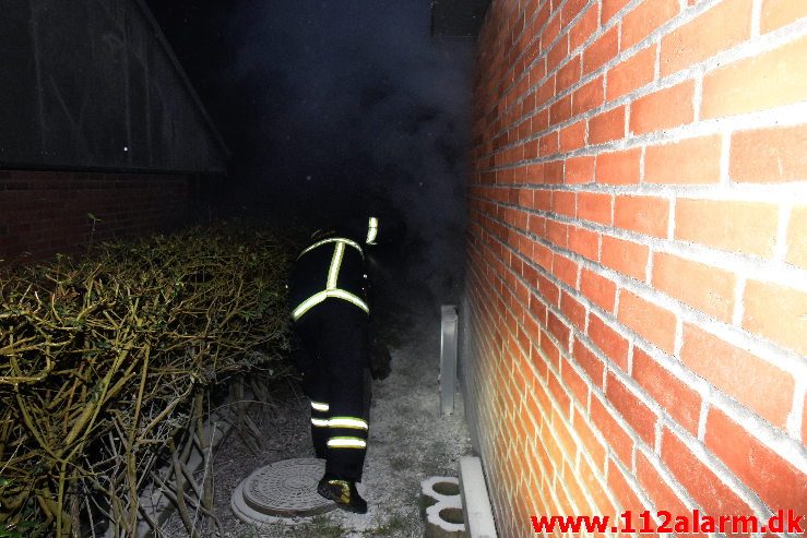 Brand i Villa. Løget Høj i Vejle. 19/01-2019. KL. 20:40.