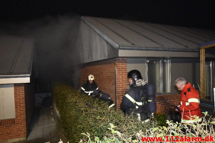 Brand i Villa. Løget Høj i Vejle. 19/01-2019. KL. 20:40.