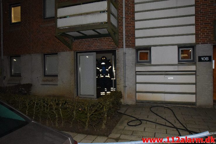 Brand i Etageejendom. Valdemarsgade 10 i Vejle. 20/03-2019. Kl. 21:10.