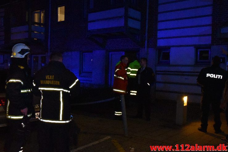 Brand i Etageejendom. Valdemarsgade 10 i Vejle. 20/03-2019. Kl. 21:10.