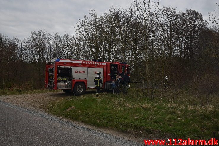 Skovbrand . Højgårdsvej ved Fløjstrup. 14/04-2019. Kl. 17:00.