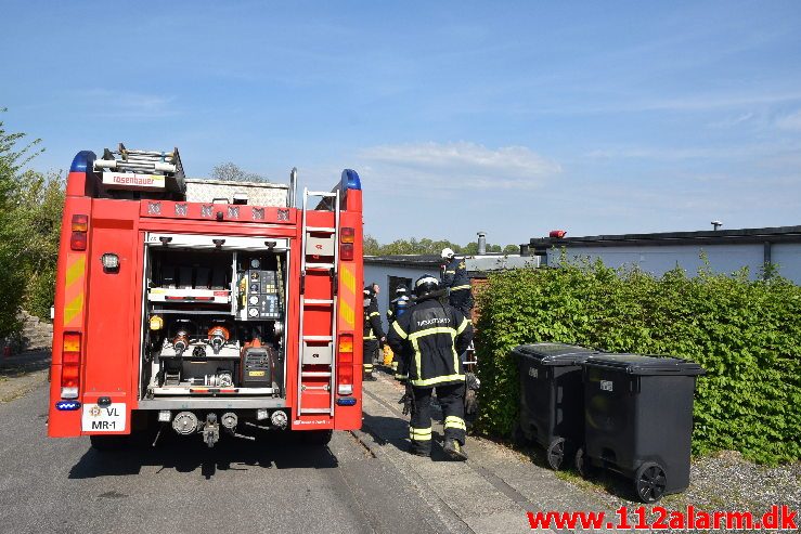 Mindre bygningsbrand. Højbovej i Vejle. 30/04-2019. Kl. 16:02.