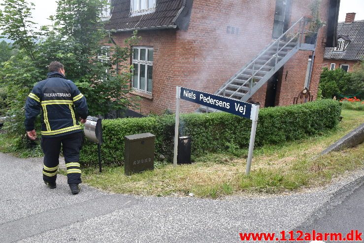 Ild i el-skab. Vardevej i Vejle. 