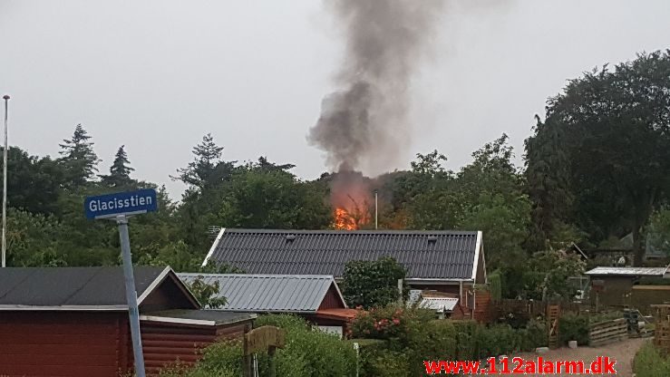 Brand i Kolonihavehus. Helletoften i Nyborg. 15/06-2019. Kl. 21:06.