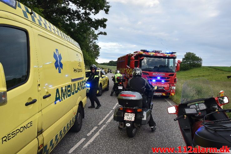 Motorcyklist røg af vejen. Vongevej ved Ådal. 20/06-2019. Kl. 20:22.