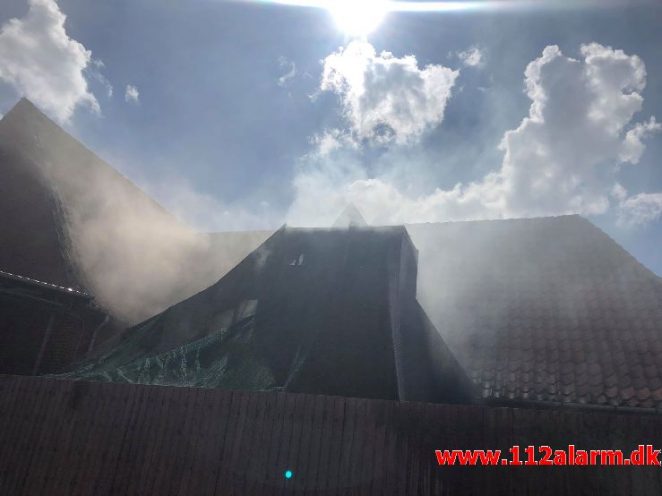 Brand i Industri. Fredericiavej i Skærup. 21/06-2019. Kl. 15:36.