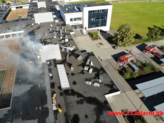 Brand i institution. Vestre Engvej 61 i Vejle. 10/07-2019. KL. 08:12.